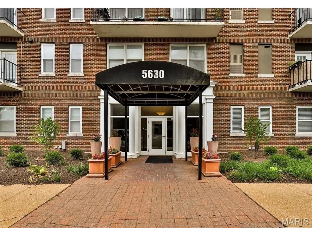 5630 Pershing Avenue 10, St Louis, MO 63112