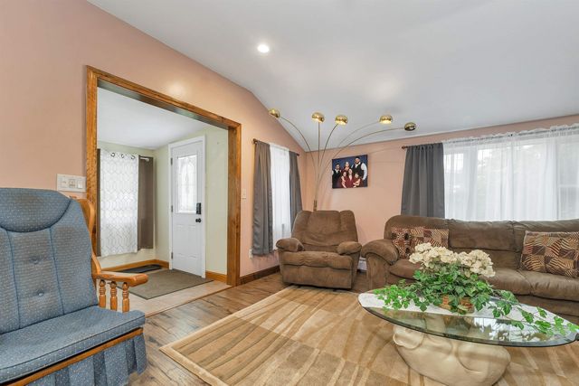 19 Gile Pond Road, Franklin, NH 03235