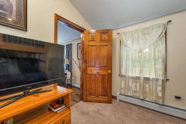 19 Gile Pond Road, Franklin, NH 03235