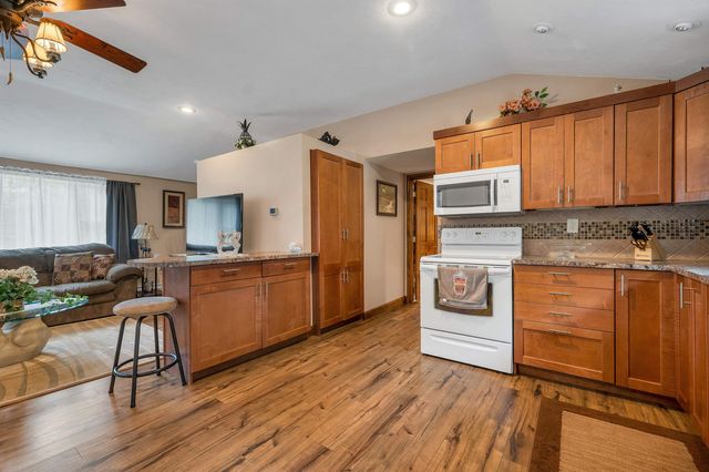 19 Gile Pond Road, Franklin, NH 03235