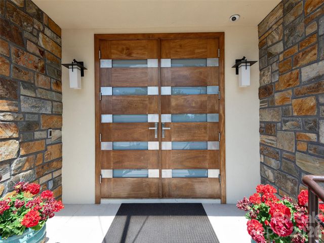 95 Horizon Hill Road, Asheville, NC 28804