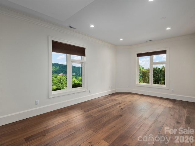 95 Horizon Hill Road, Asheville, NC 28804