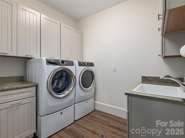 95 Horizon Hill Road, Asheville, NC 28804