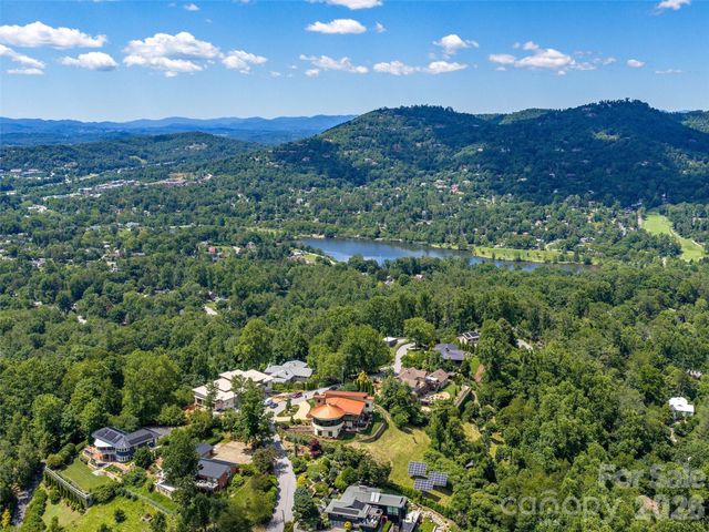95 Horizon Hill Road, Asheville, NC 28804
