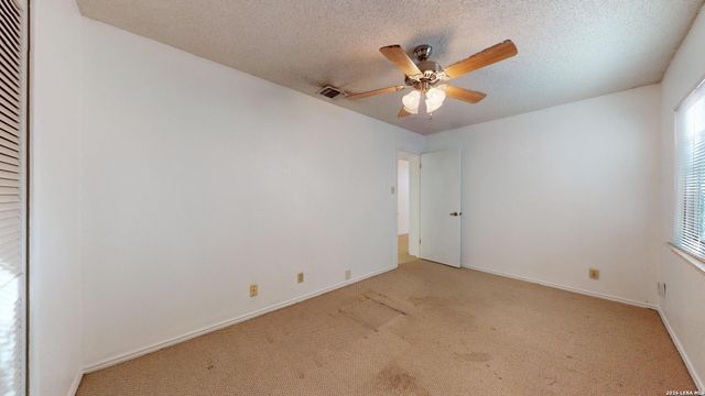 7130 QUIET RIDGE WALK, San Antonio, TX 78250