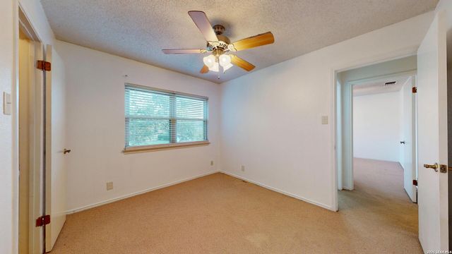 7130 QUIET RIDGE WALK, San Antonio, TX 78250
