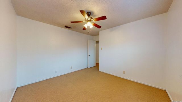 7130 QUIET RIDGE WALK, San Antonio, TX 78250