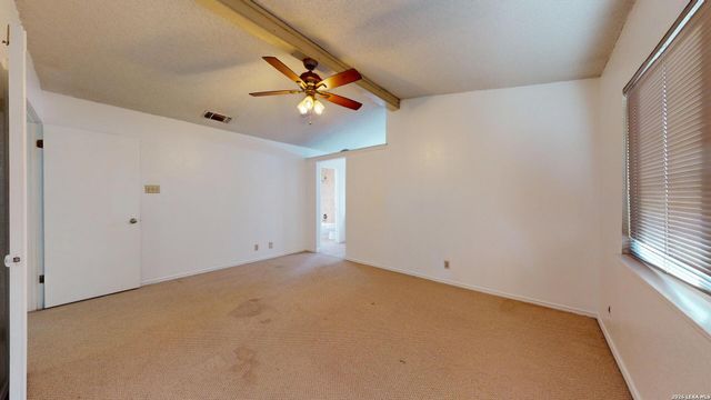 7130 QUIET RIDGE WALK, San Antonio, TX 78250