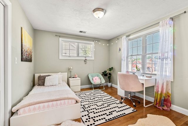 27 Hillock St, Boston, MA 02131