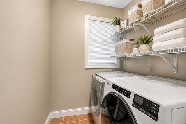 27 Hillock St, Boston, MA 02131
