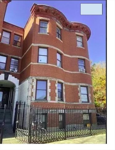 1111 Blue Hill 9, Boston, MA 02124