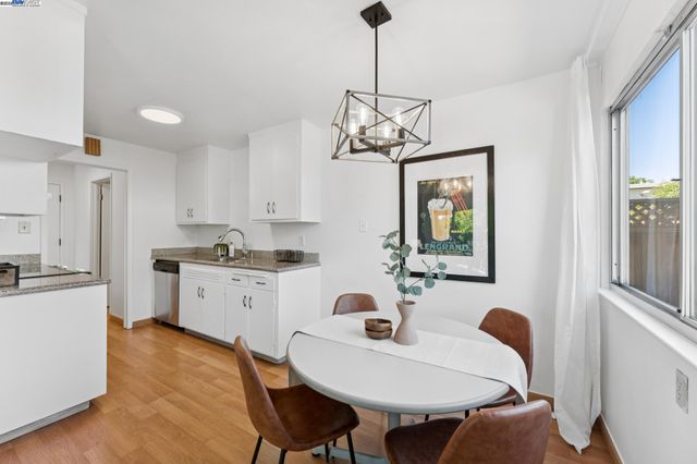 1601 Broadway 5, Alameda, CA 94501