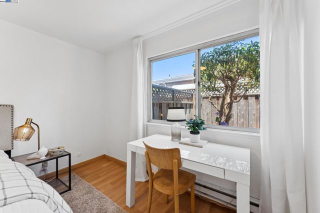 1601 Broadway 5, Alameda, CA 94501