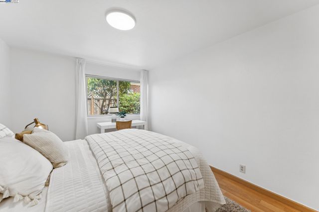 1601 Broadway 5, Alameda, CA 94501