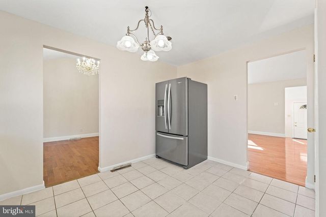 169 CHERRY TREE LN, Cherry Hill, NJ 08002