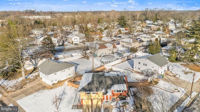 169 CHERRY TREE LN, Cherry Hill, NJ 08002