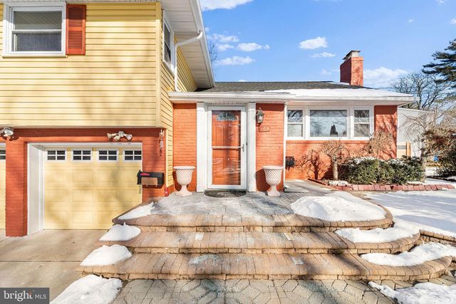 169 CHERRY TREE LN, Cherry Hill, NJ 08002