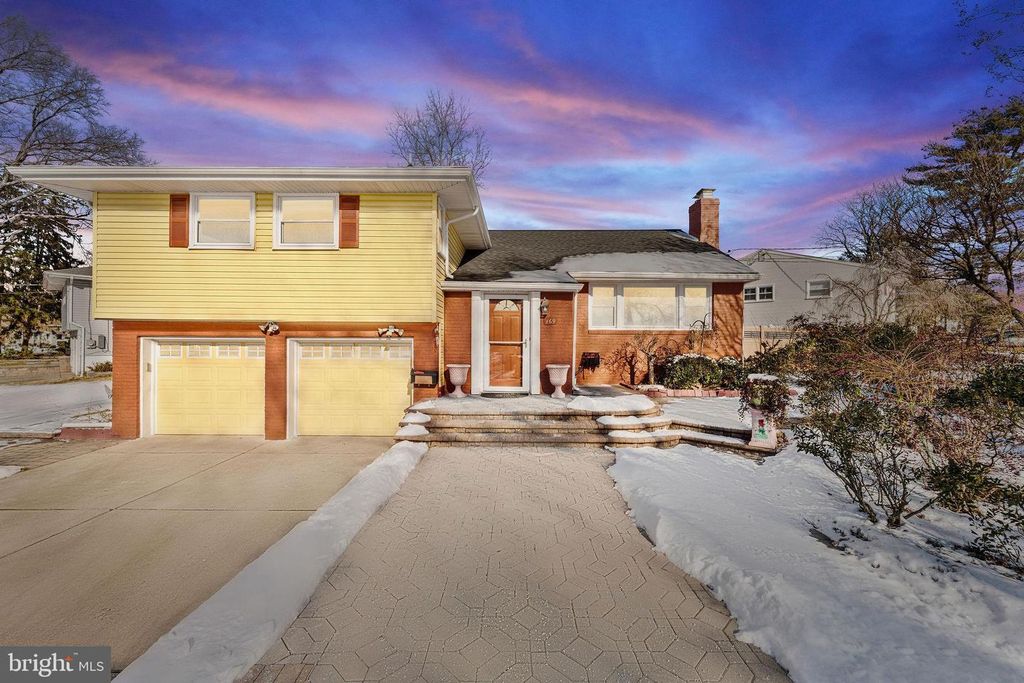 169 CHERRY TREE LN, Cherry Hill, NJ 08002