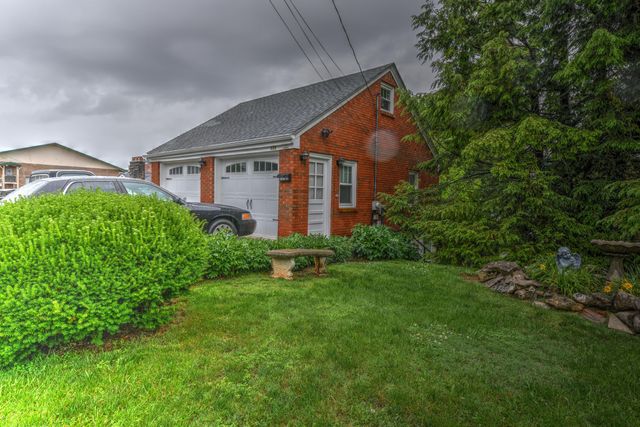 126 Crawford Avenue, Somerset, KY 42501