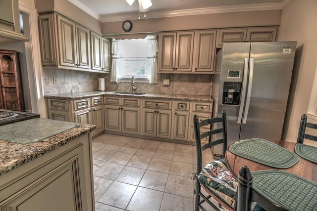 126 Crawford Avenue, Somerset, KY 42501