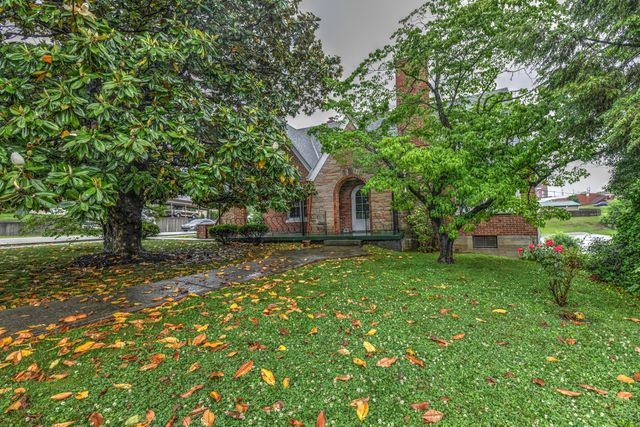 126 Crawford Avenue, Somerset, KY 42501