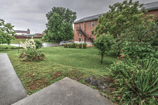 126 Crawford Avenue, Somerset, KY 42501