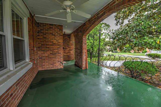 126 Crawford Avenue, Somerset, KY 42501