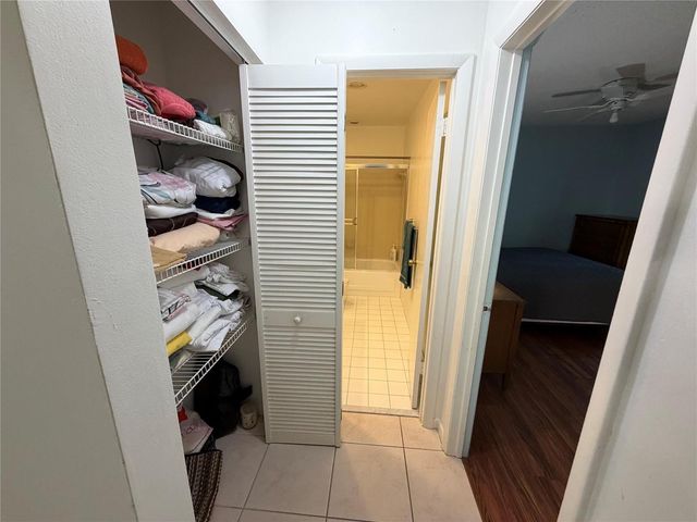 6711 S Parkway Drive 2-10, Margate, FL 33068