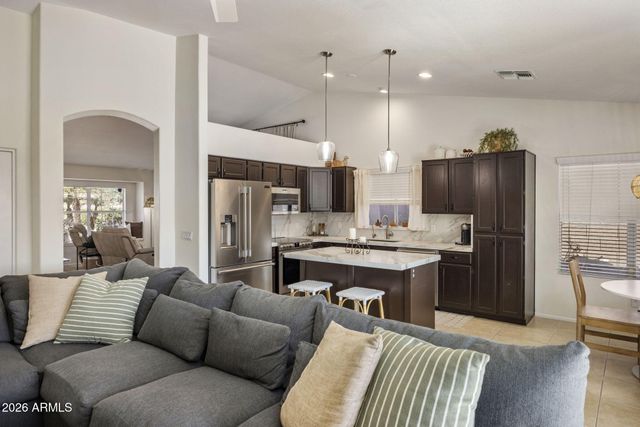 4539 E St John Road, Phoenix, AZ 85032