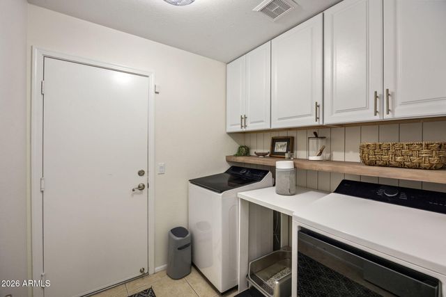4539 E St John Road, Phoenix, AZ 85032