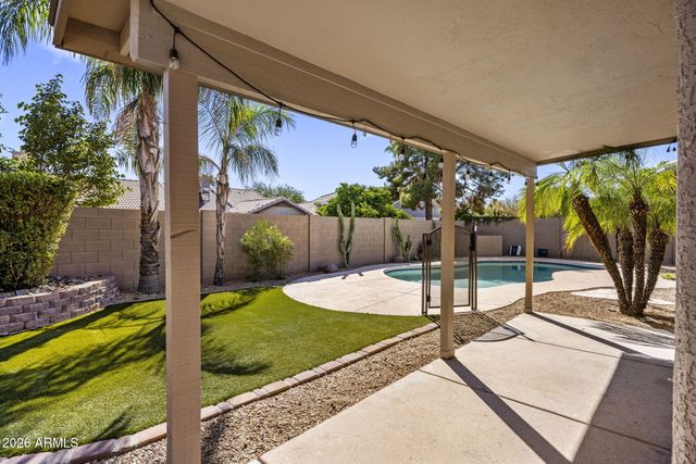 4539 E St John Road, Phoenix, AZ 85032
