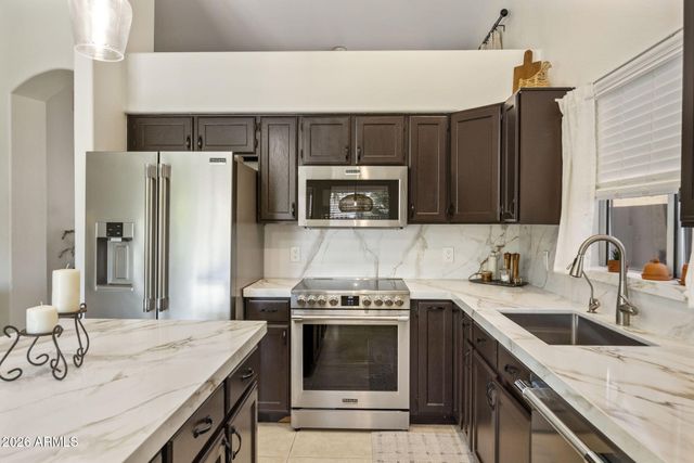 4539 E St John Road, Phoenix, AZ 85032