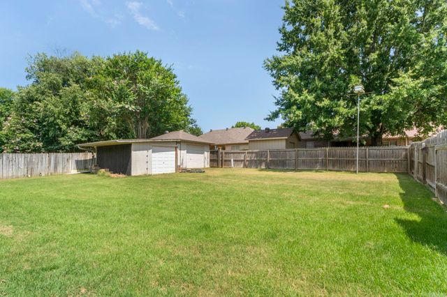 17 Summerset, Cabot, AR 72023