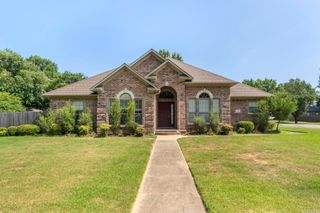 17 Summerset, Cabot, AR 72023