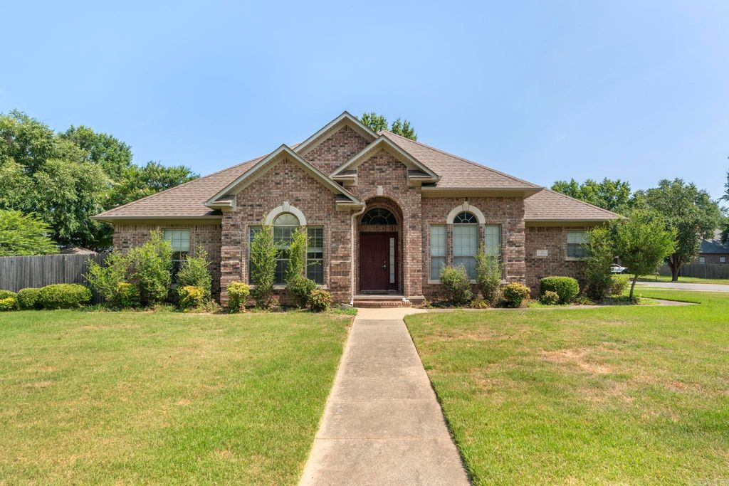 17 Summerset, Cabot, AR 72023