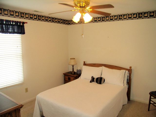 760 Ln 136 Turkey Lake, Hudson, IN 46747