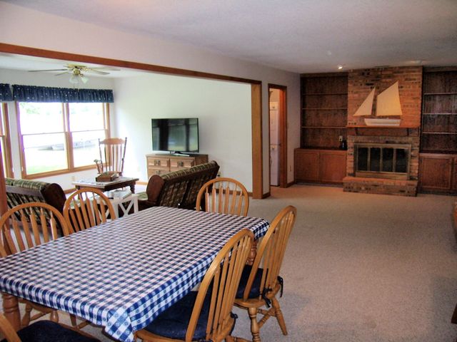 760 Ln 136 Turkey Lake, Hudson, IN 46747