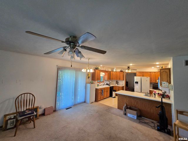 416 KENNEDY Drive, Metamora, IL 61548