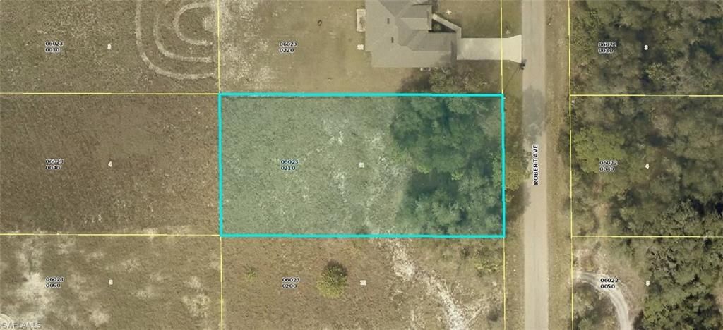 1717 Robert AVE, LEHIGH ACRES, FL 33972 — exterior
