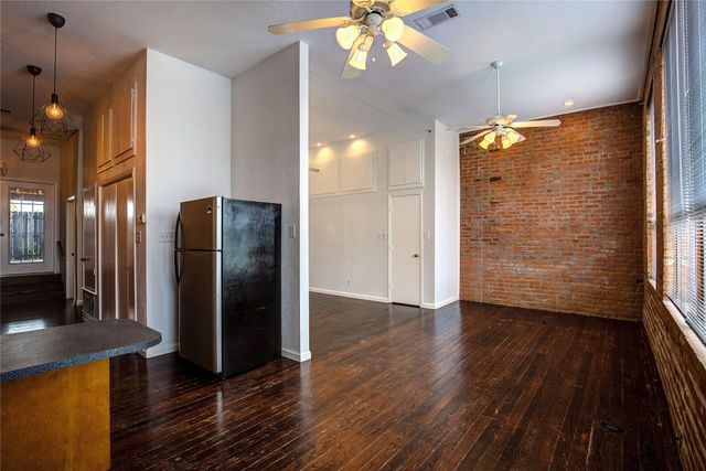 1213 Washington Street, Commerce, TX 75428