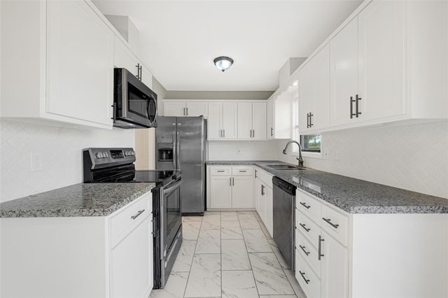 32231 Sandwedge Drive, Waller, TX 77484