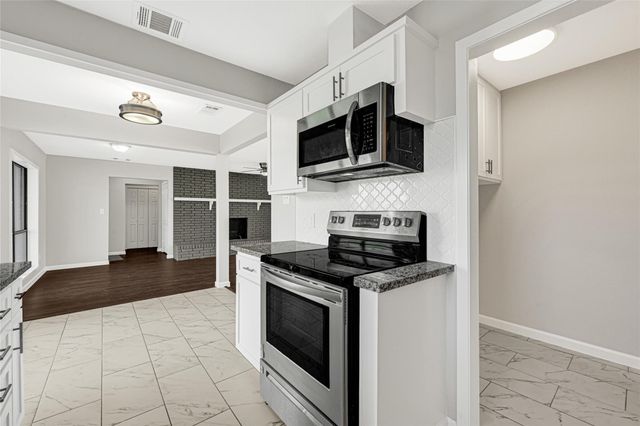 32231 Sandwedge Drive, Waller, TX 77484