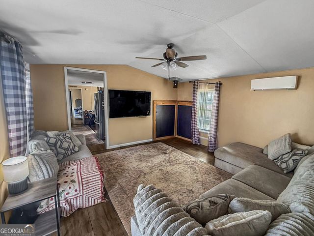 515 Cool Springs Road, Clarkesville, GA 30523