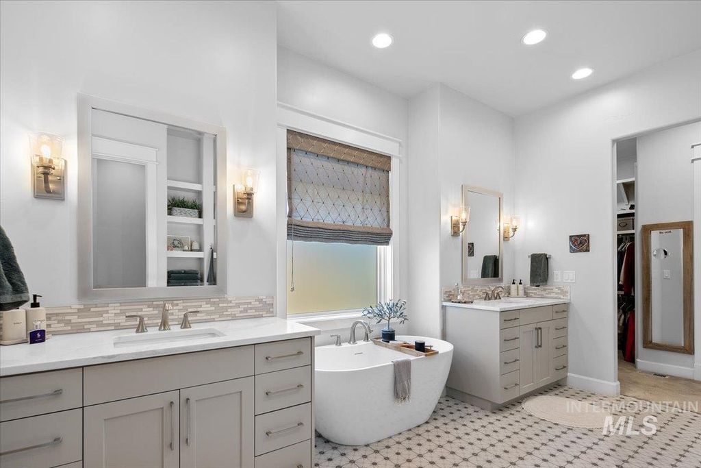 1624 E Crowne Pointe Drive, Eagle, ID 83616 photo 21