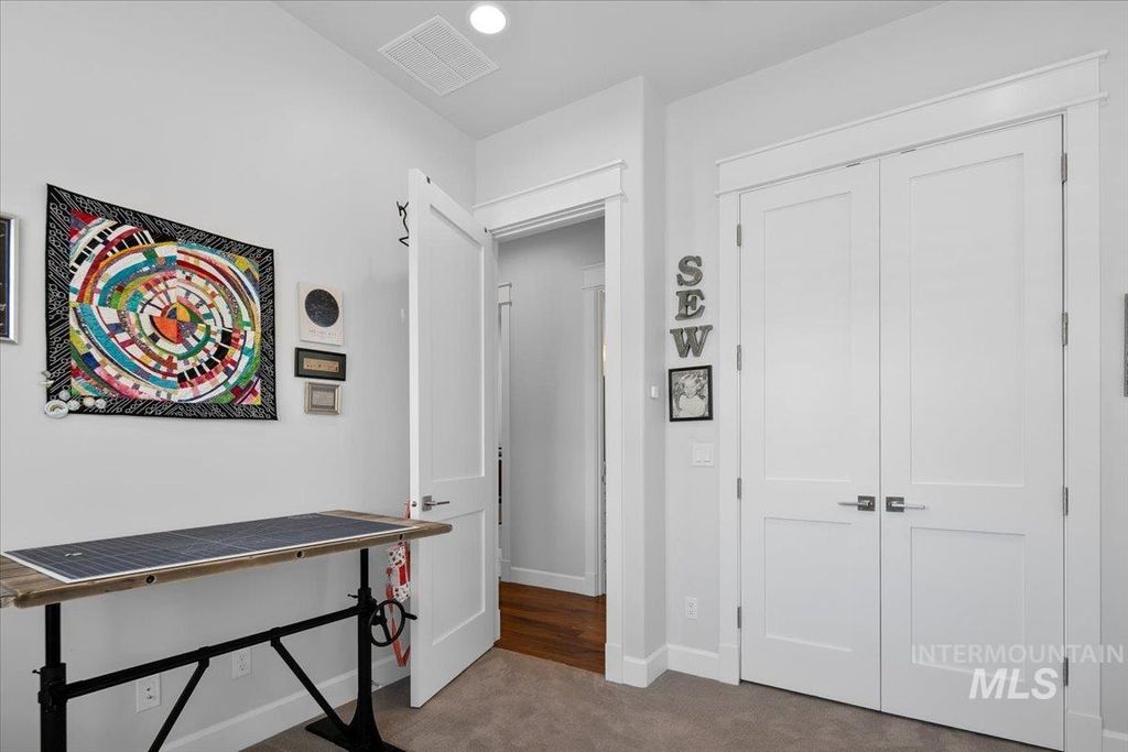 1624 E Crowne Pointe Drive, Eagle, ID 83616 photo 30