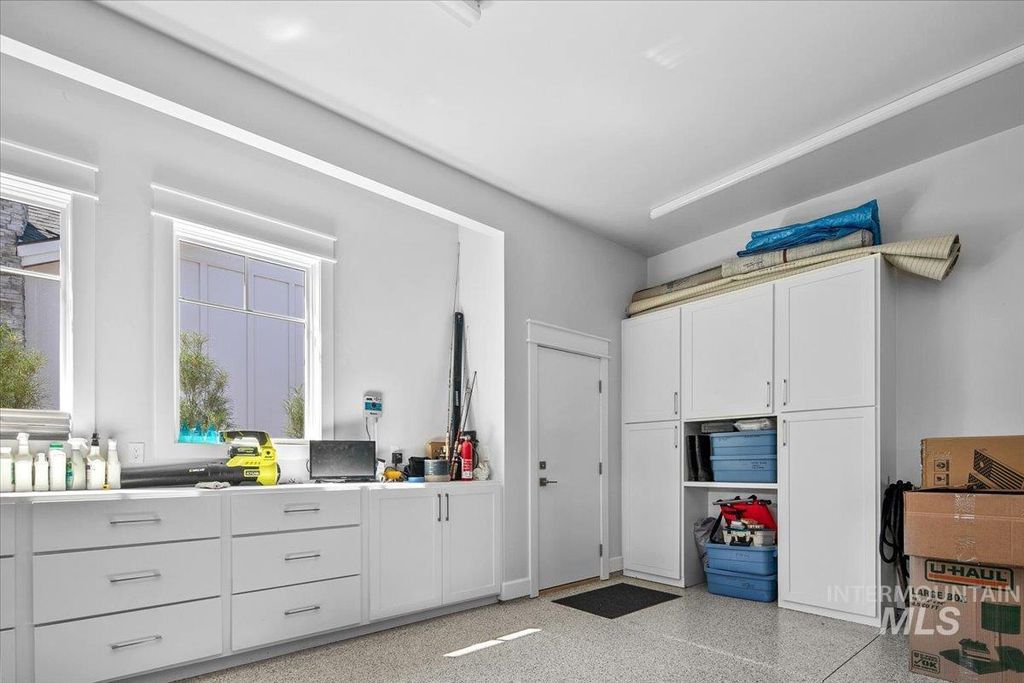 1624 E Crowne Pointe Drive, Eagle, ID 83616 photo 42