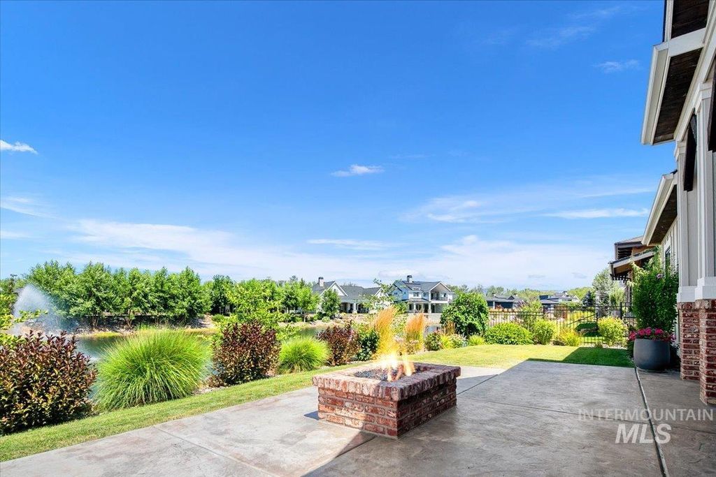 1624 E Crowne Pointe Drive, Eagle, ID 83616 photo 45