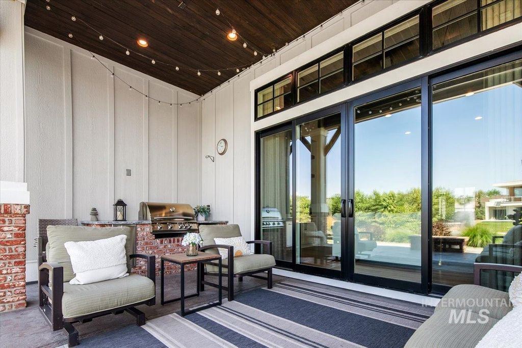 1624 E Crowne Pointe Drive, Eagle, ID 83616 photo 48