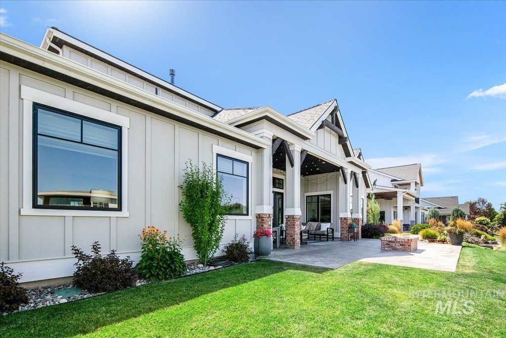 1624 E Crowne Pointe Drive, Eagle, ID 83616 photo 49