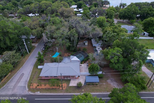 601 VERNON Avenue, Crescent City, FL 32112